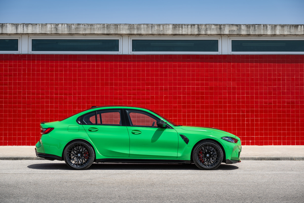 P90492752_highRes_the-all-new-bmw-m3-c