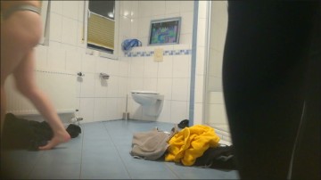 [Image: Voyeur30415153228.jpg]
