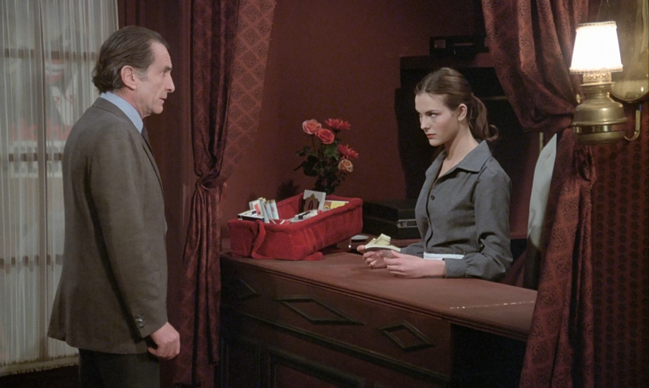 That Obscure Object of Desire 1977 (1080p x265 10bit Tigole).mkv