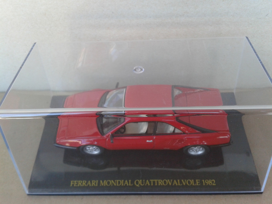 1982 Ferrari Mondial Quattrovalvole (Ixo – nº62 Ferrari GT Collection) (1)