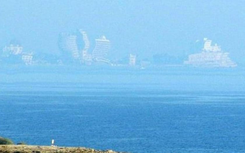 Призрачные города - архитектурные творения рук человеческих в небе Призрачные города - архитектурные творения рук человеческих в небе