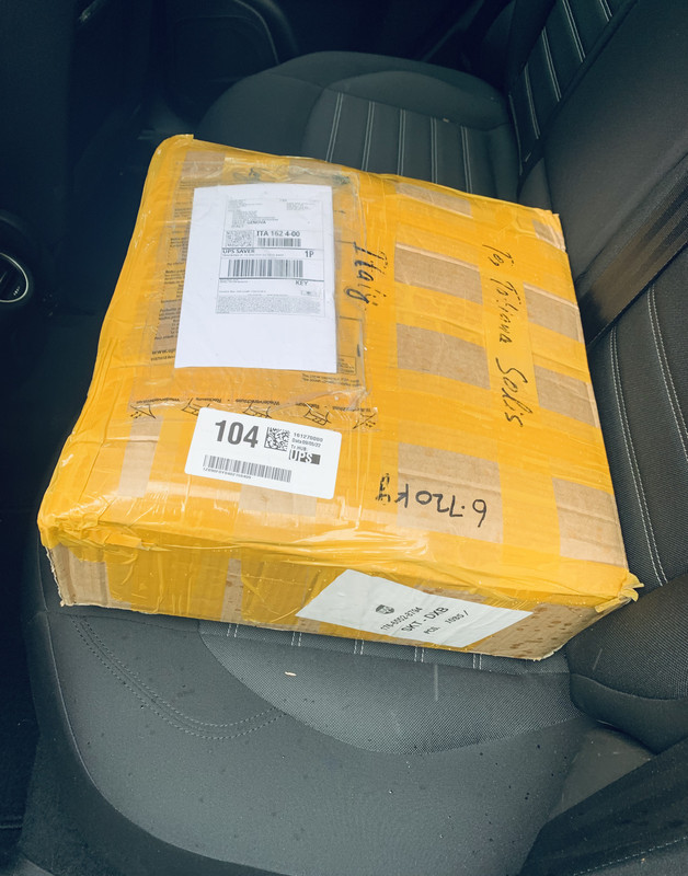 E8F0A890-F2B3-4581-AAE0-A365659FBCE8