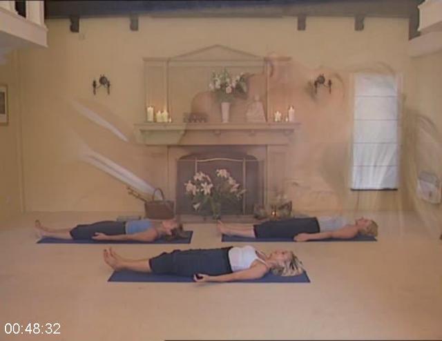[Image: G-PJoy-Nielen-Groen-Yoga-For-Beginners.jpg]