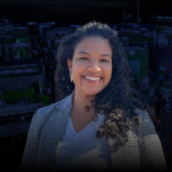 Elaine Dias 