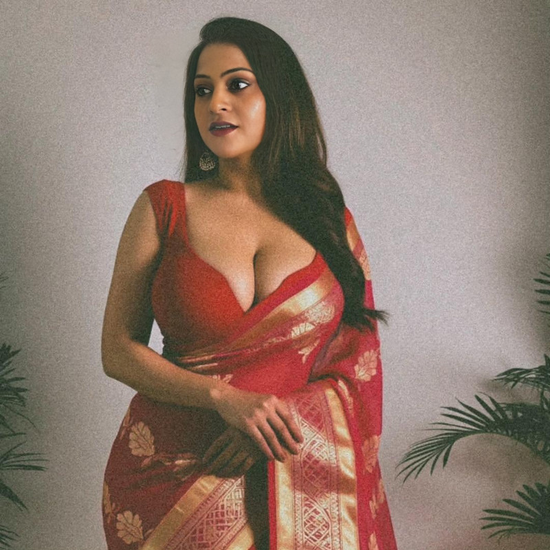 8c41dba0 703e 1340 9700 f73940db1cf3