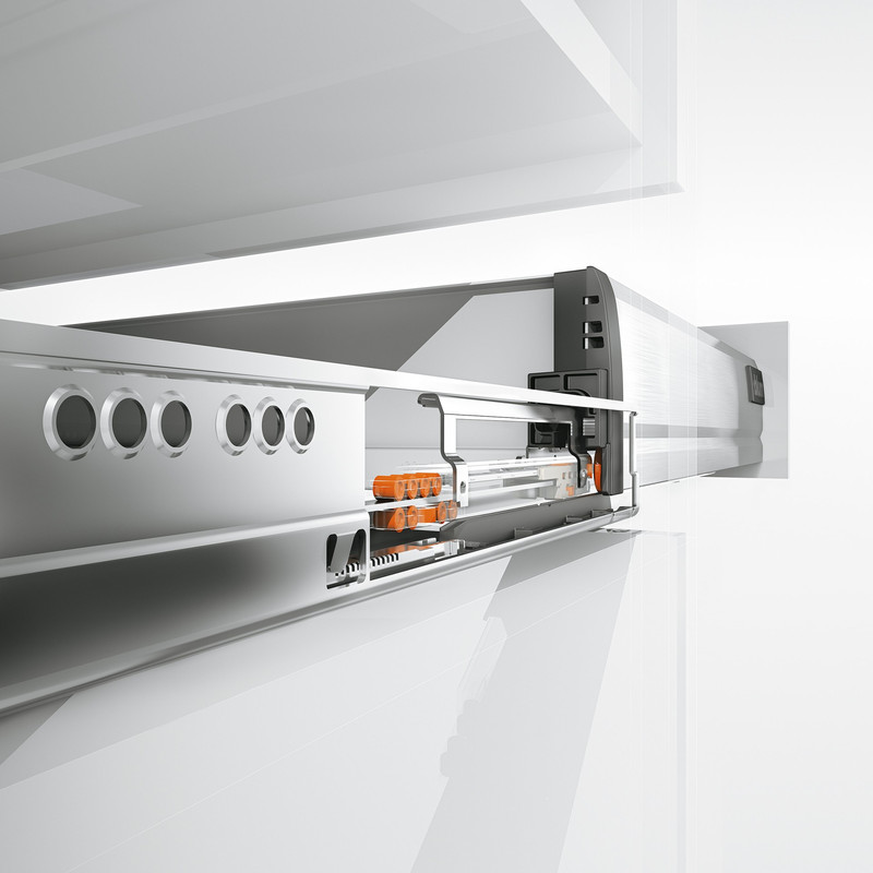 Blum-BOX1270-Enlarged