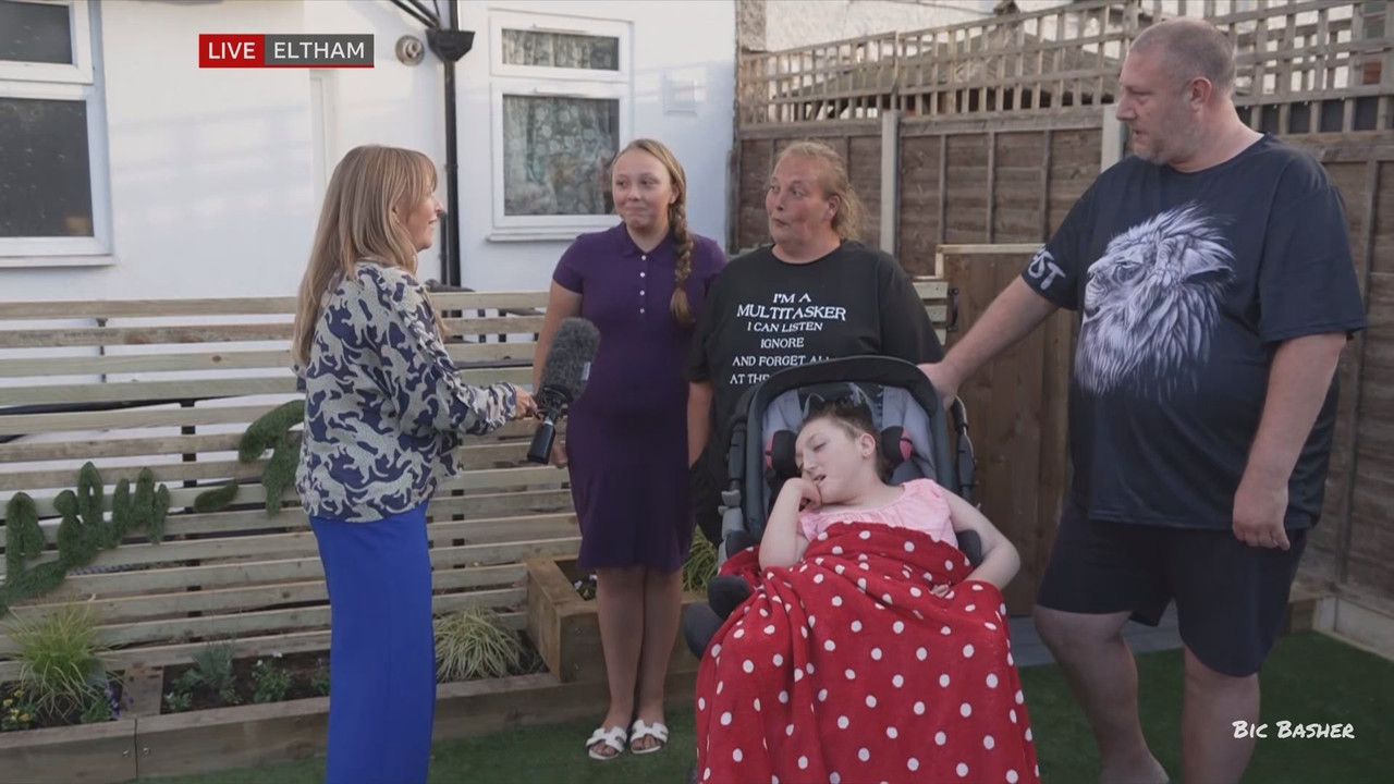 BBC London News_20250828_18301900.ts_snapshot_25.21.752