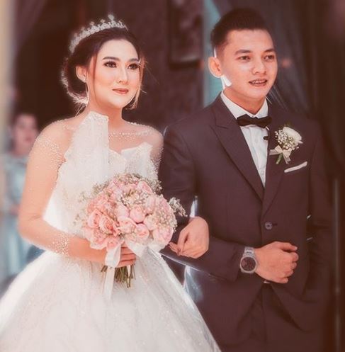 Nella dan Dory