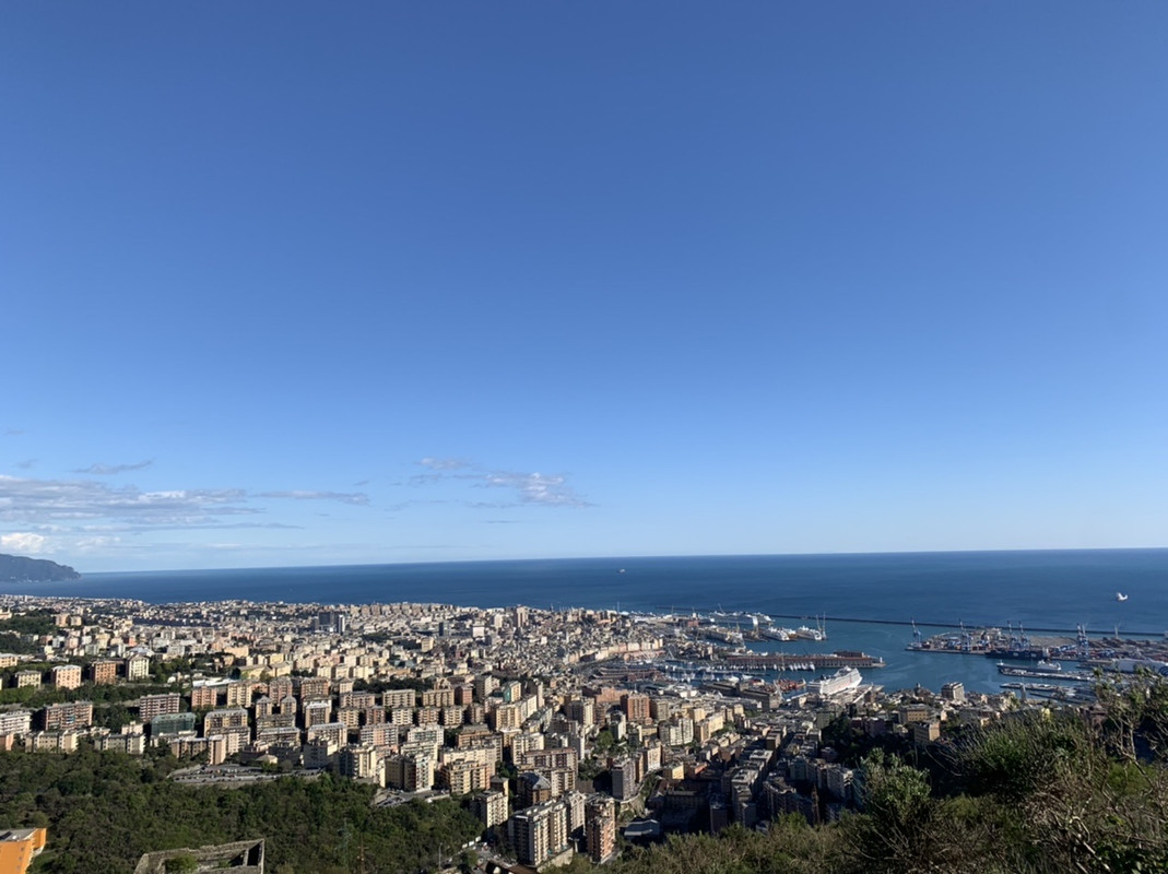 E33168F8-C0FC-4140-BC35-A2972F1873C5