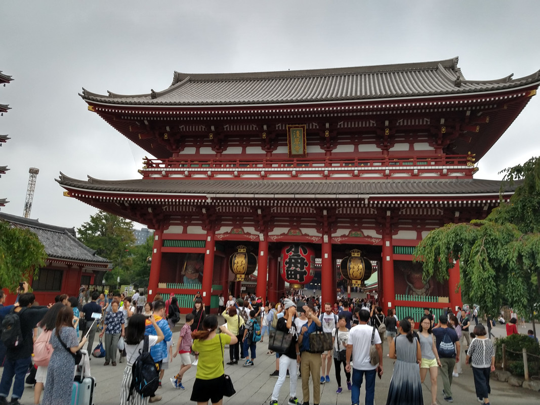 JAPON. UNA GRAN AVENTURA , SIN ENAMORAMIENTO FINAL - Blogs de Japon - MIERCOLES 29 - TOKYO Visita a Sensi-jo - Ueno - Akihabara (1)