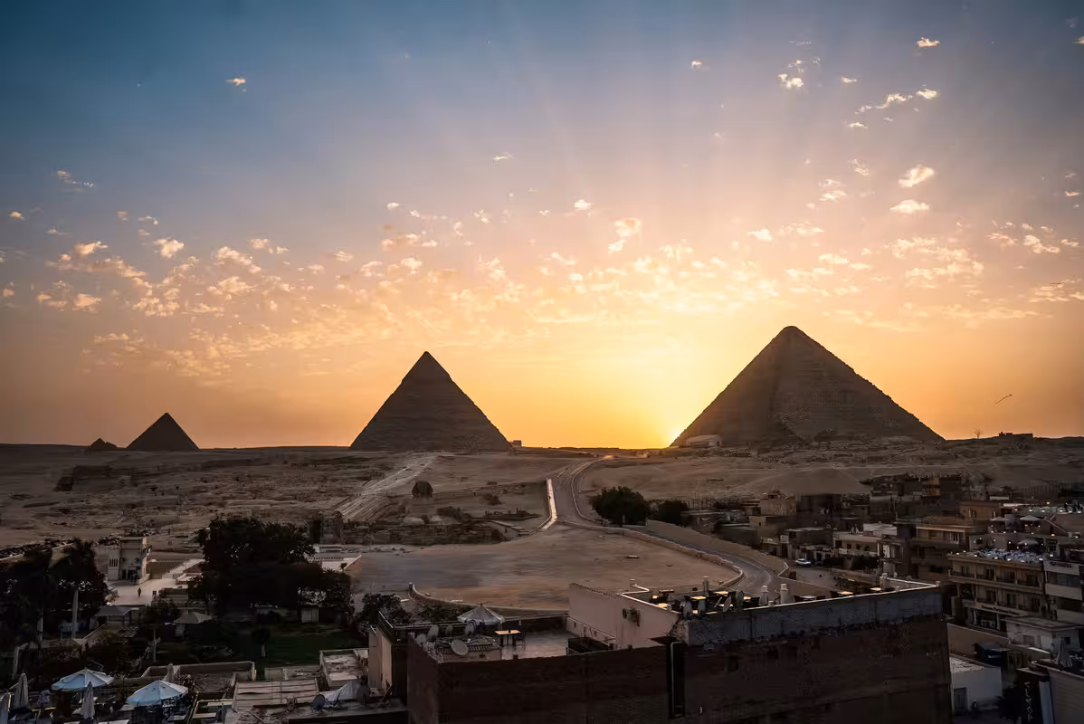  Menkaure Pyramid