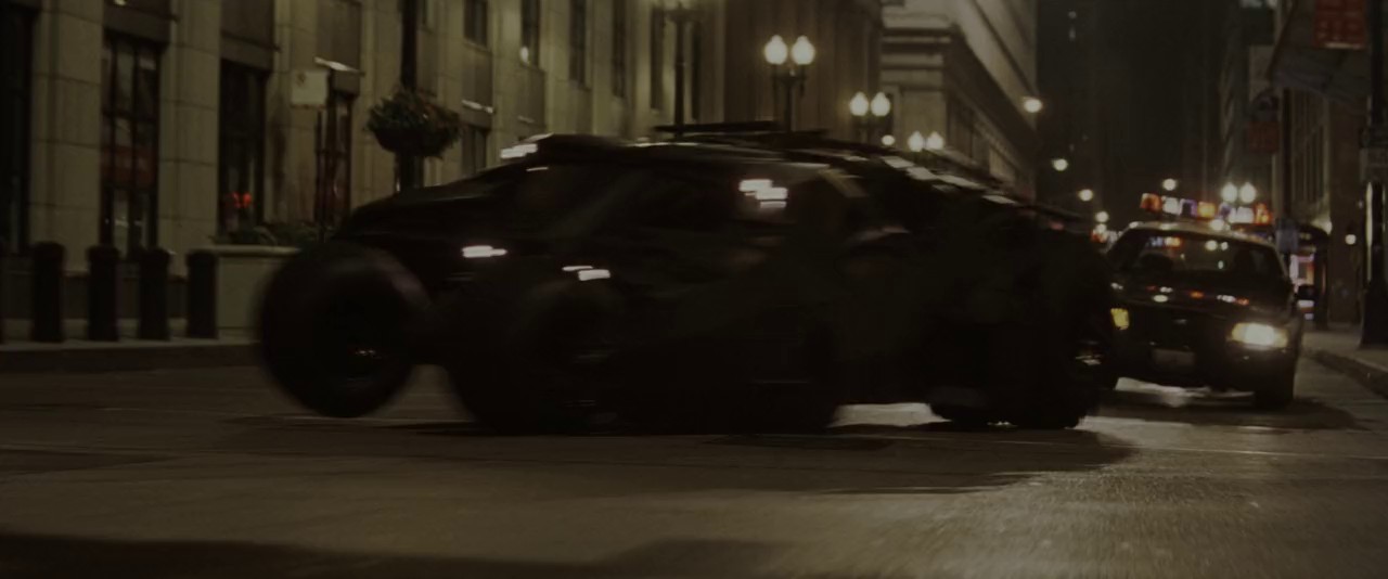 Batman-Begins-2005-WEBRip-Hindi-English-720p-x264-AVC-HE-AAC-5-1-ESub-mkv-0003