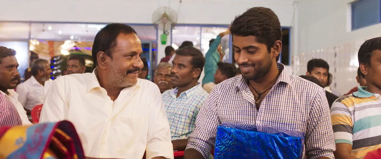 Pariyerum Perumal 2018 WebRip [Tamil] 480p 720p ESub Screenshot
