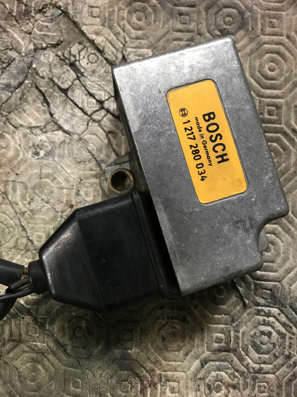 11377DD2-767B-4BDC-AED4-9E92C691E518