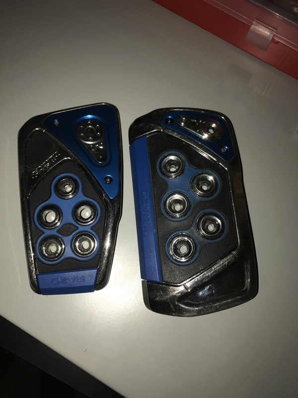 1F6C7CF8-D0A9-44A2-9E69-B98441528F3B