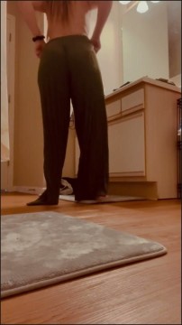 [Image: Voyeur61985114612.jpg]