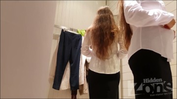 [Image: Voyeur25605103220.jpg]