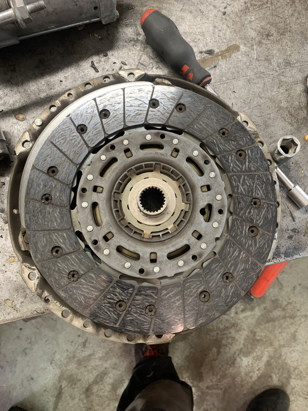 3F2F5B9F-99B8-4E83-B07B-6FCAF7FF8A79