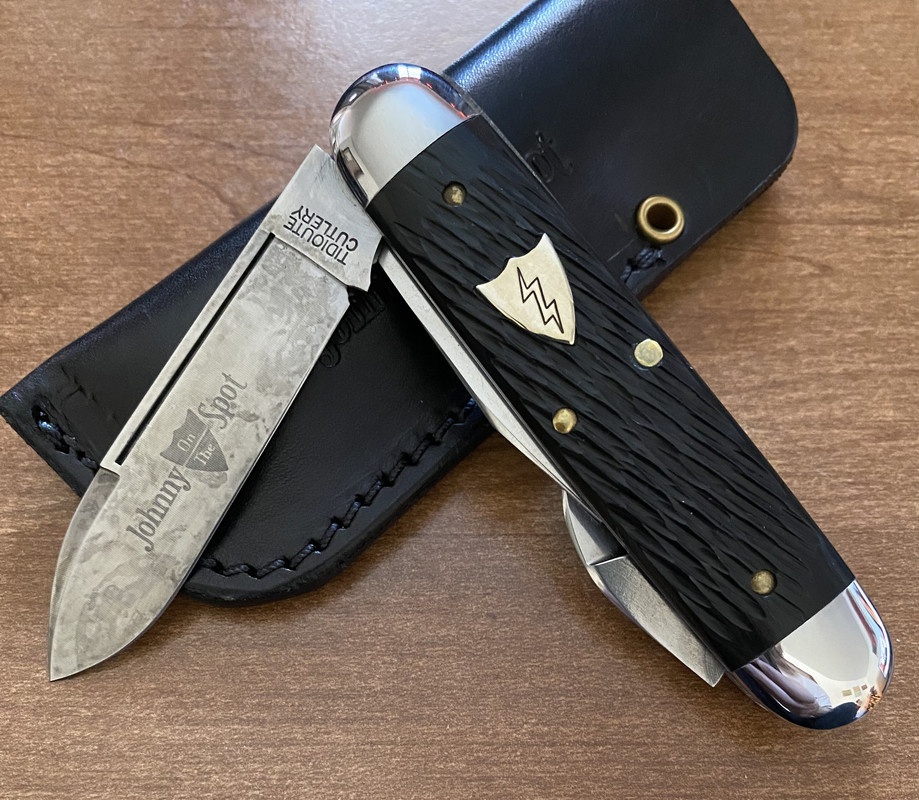 F45B4CDC-7756-4B2E-B9AF-DB71D38F83FC