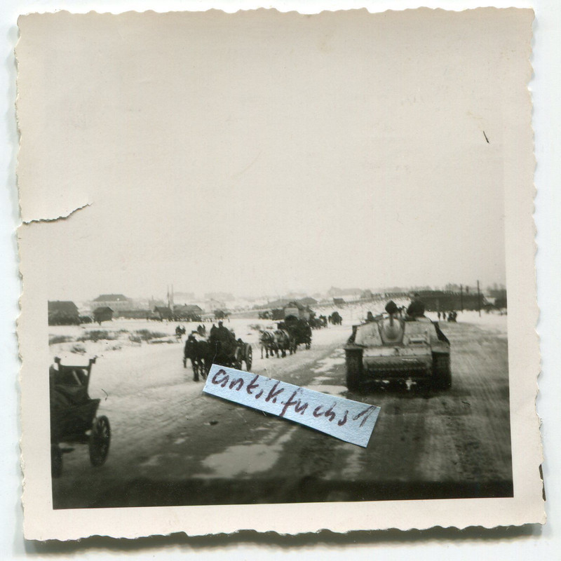 Panzer vom Typ Sturmgeschütz im Winter bei Witebsk im 2.WK