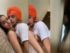 Slim Punjabi girl sex with college lover MMS