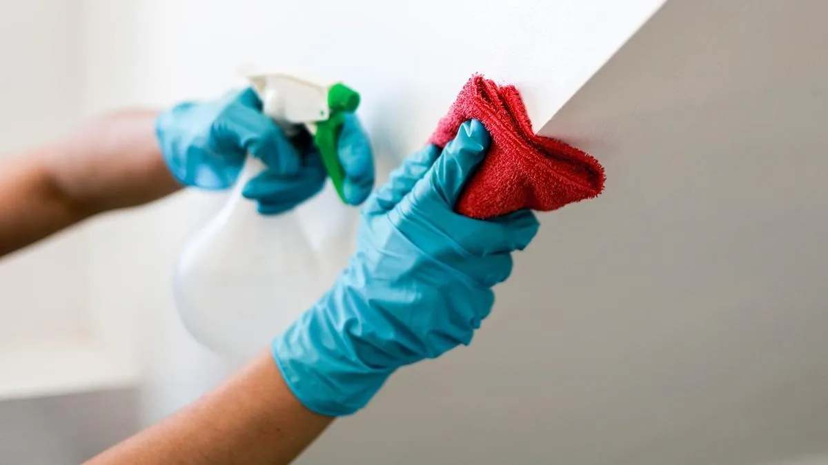 ¿Cómo limpiar las paredes blancas sin dañar la pintura?