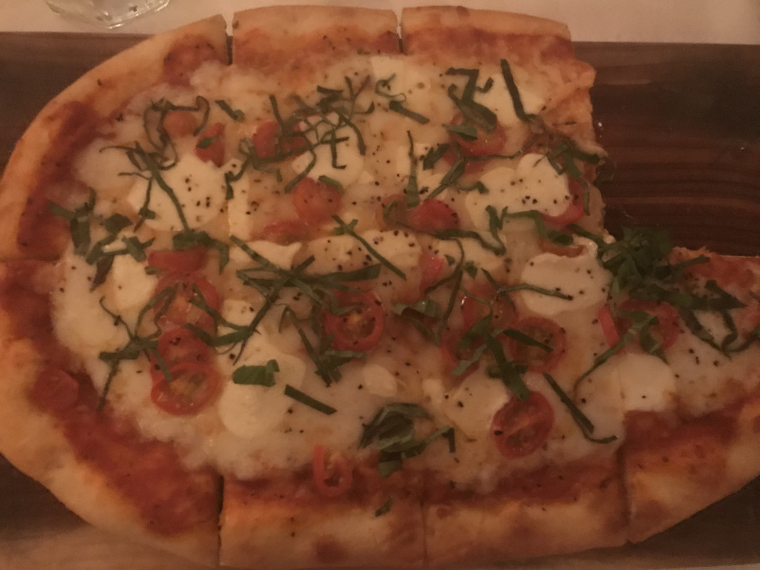 8171DD5F-0E15-4D39-AAC1-28201202B5AC