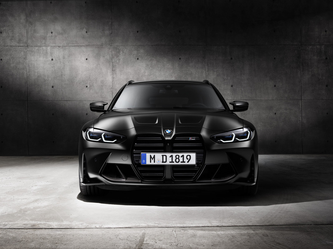 P90468289_highRes_the-first-ever-bmw-m