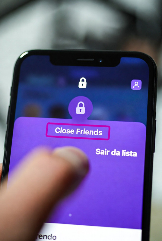 Instagram vai permitir que você saia da lista de Amigos Próximos de outra pessoa.