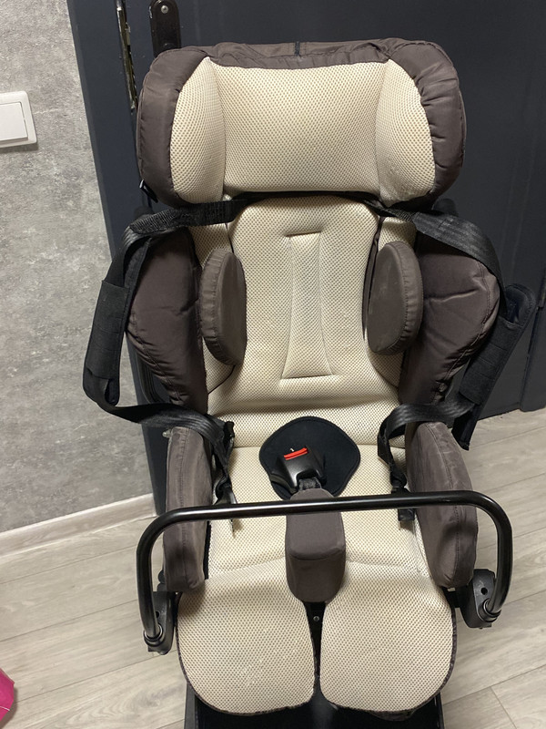 43781E89-AE34-42AA-88E2-6BB8E1A5174C