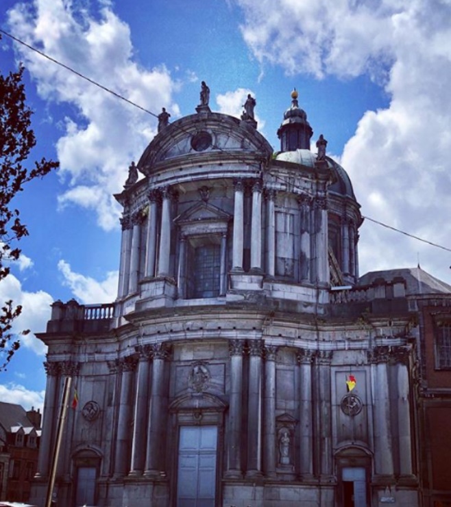 Iglesia de Saint-Loup en Namur (@mayola_69 en Instagram)