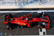 Test session 2019 Abu-Dhabi1204-05