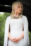 emilia-clarke-game-of-thrones-95