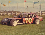 Archie Brill 70 Vega Color Pits