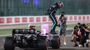 [Imagen: Lewis-Hamilton-Mercedes-GP-Katar-2021-Qu...852460.jpg]