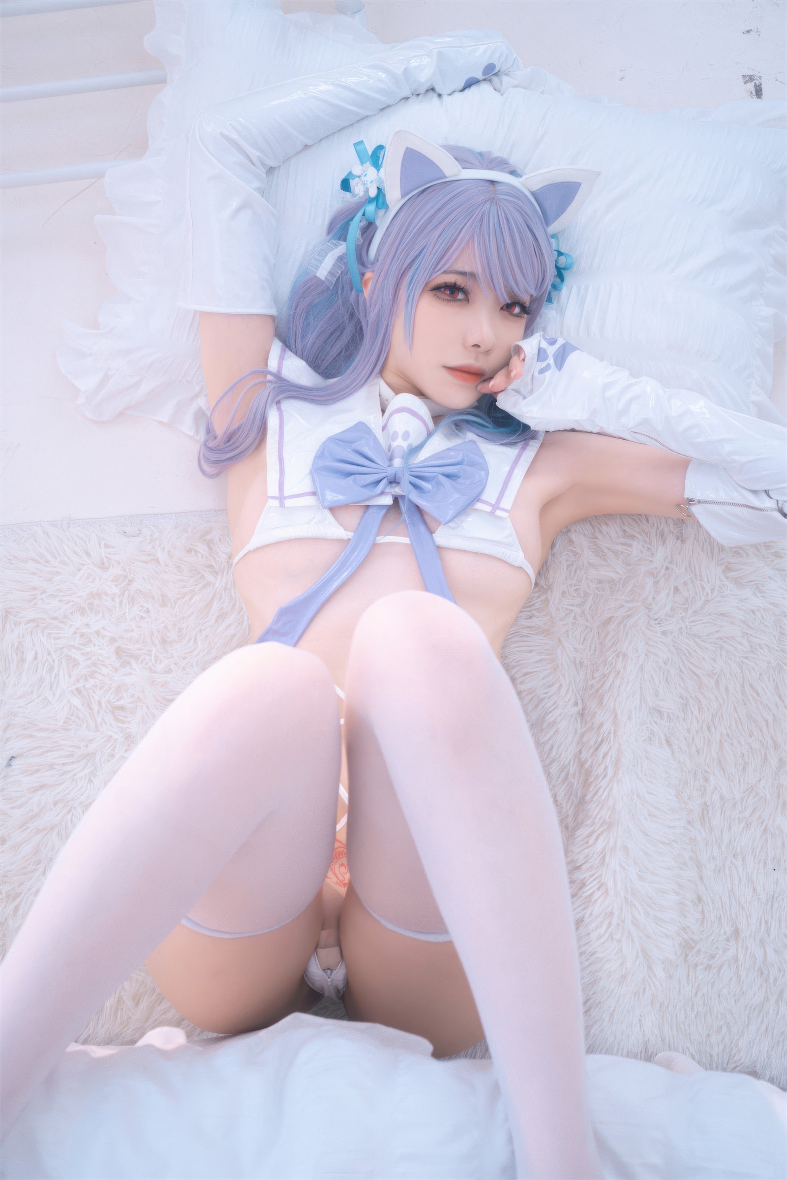 安食Ajiki 白猫猫写真集 – 可爱萌妹高清COS图 [48P-267M]插图4