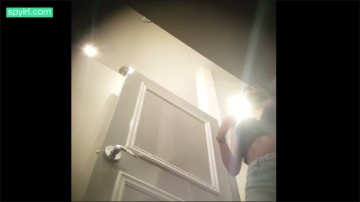 [Image: Voyeur17385114917.jpg]
