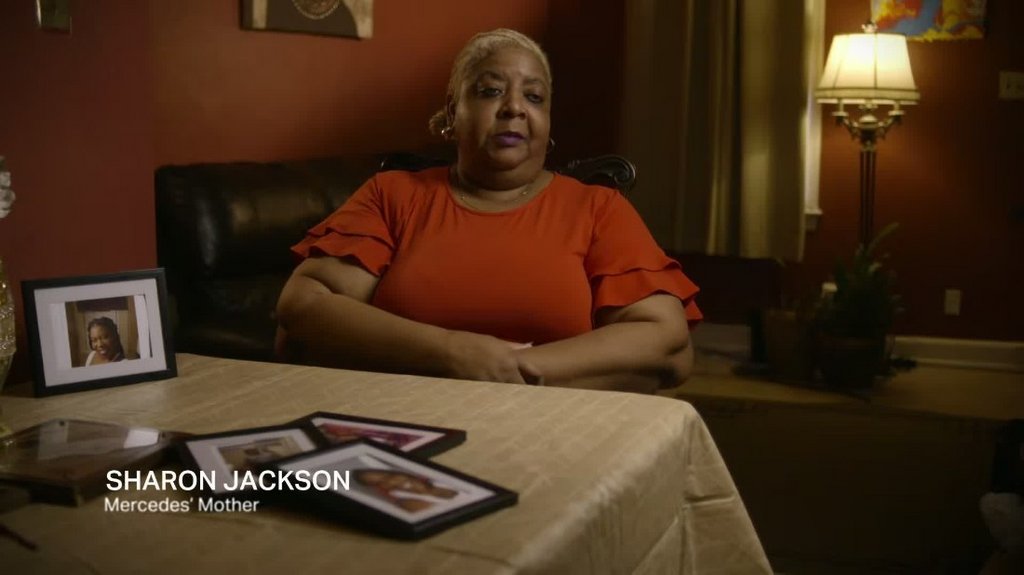 [Image: 18ssmpbx16kj.jpg]