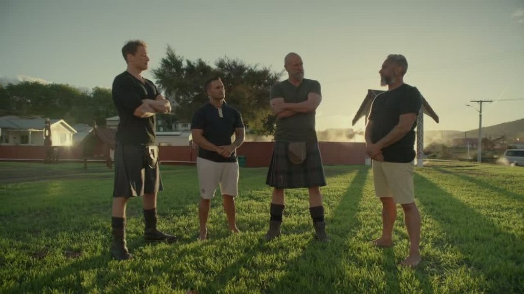 Men in Kilts A Roadtrip with Sam and Graham S02E02 | En,6CH | [1080p/720p] (x... B4lms1f6ifc5