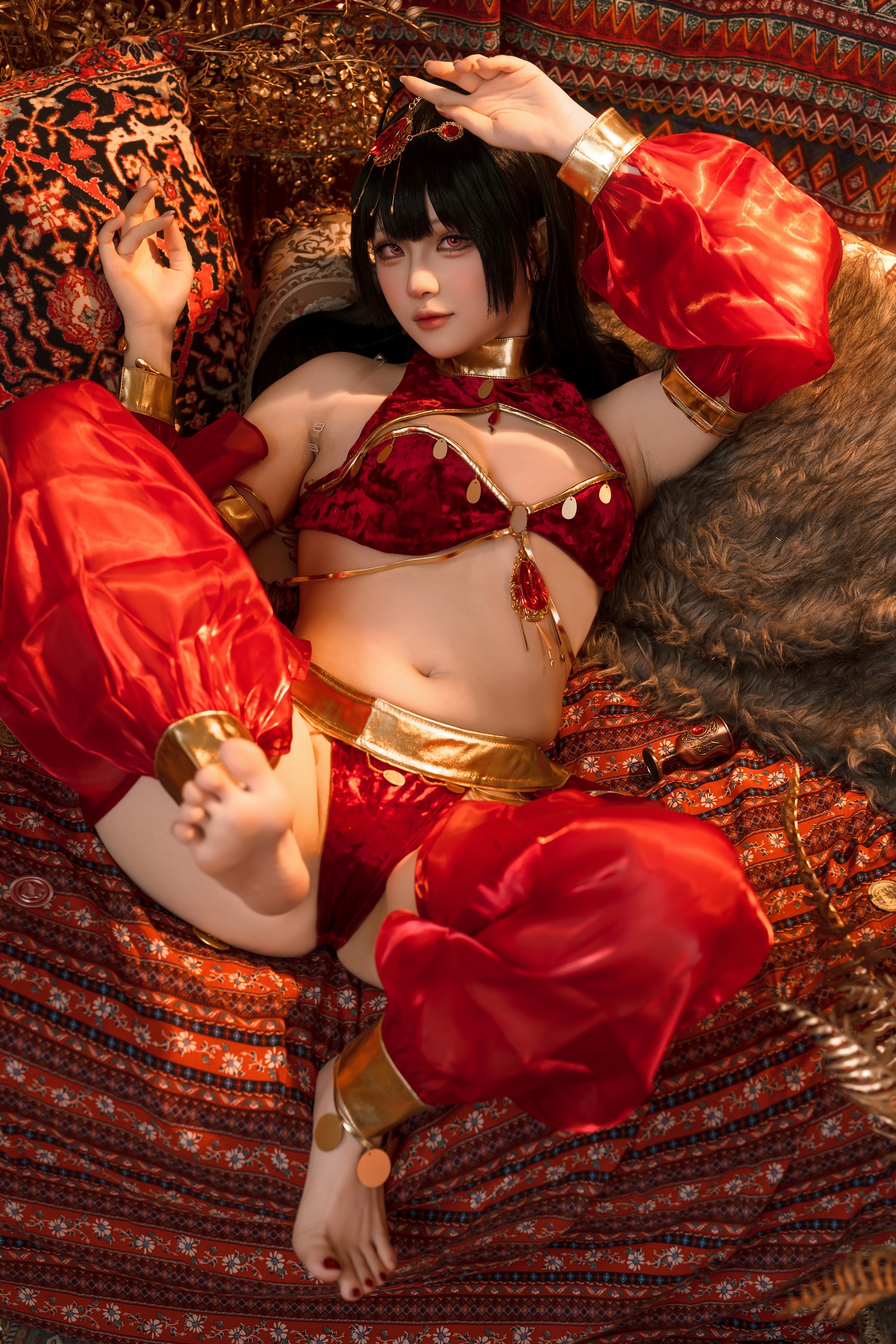 屿鱼 Yuyu 大凤 舞娘 新年特典 Cosplay 写真集（50P｜449MB）插图