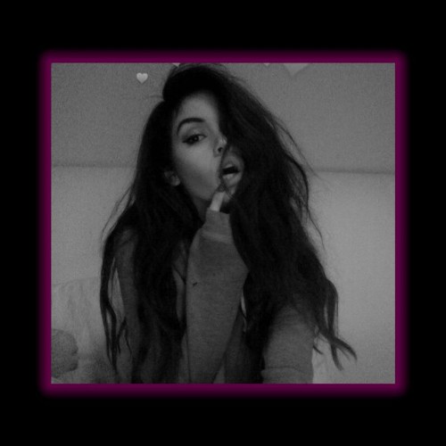 Maggie Lindemann - Knocking on Your Heart (2015)