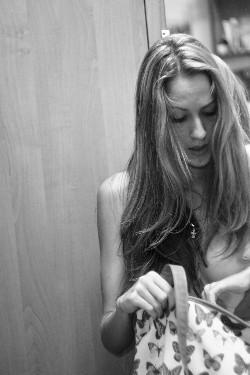 [Image: 696178973-amateurpics13354-027465.jpg]