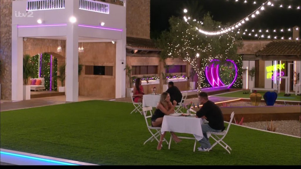 [Image: q0iiqbw900du.jpg]