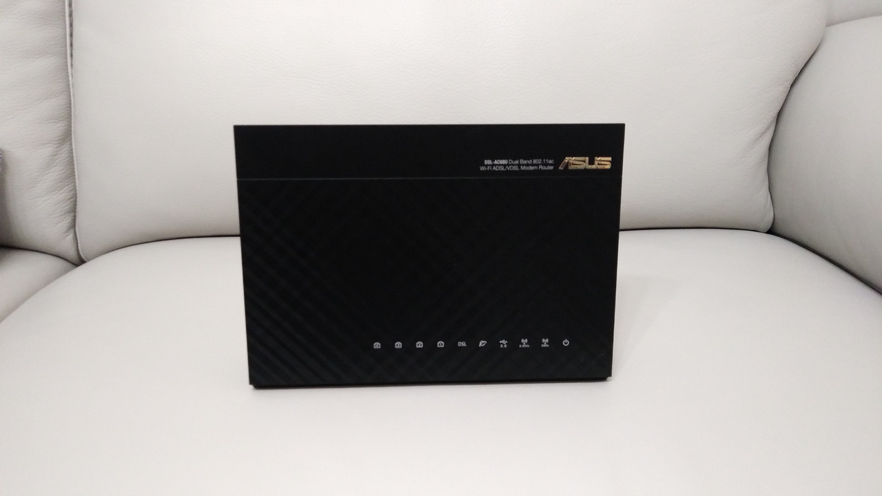 ASUS AC68U 1