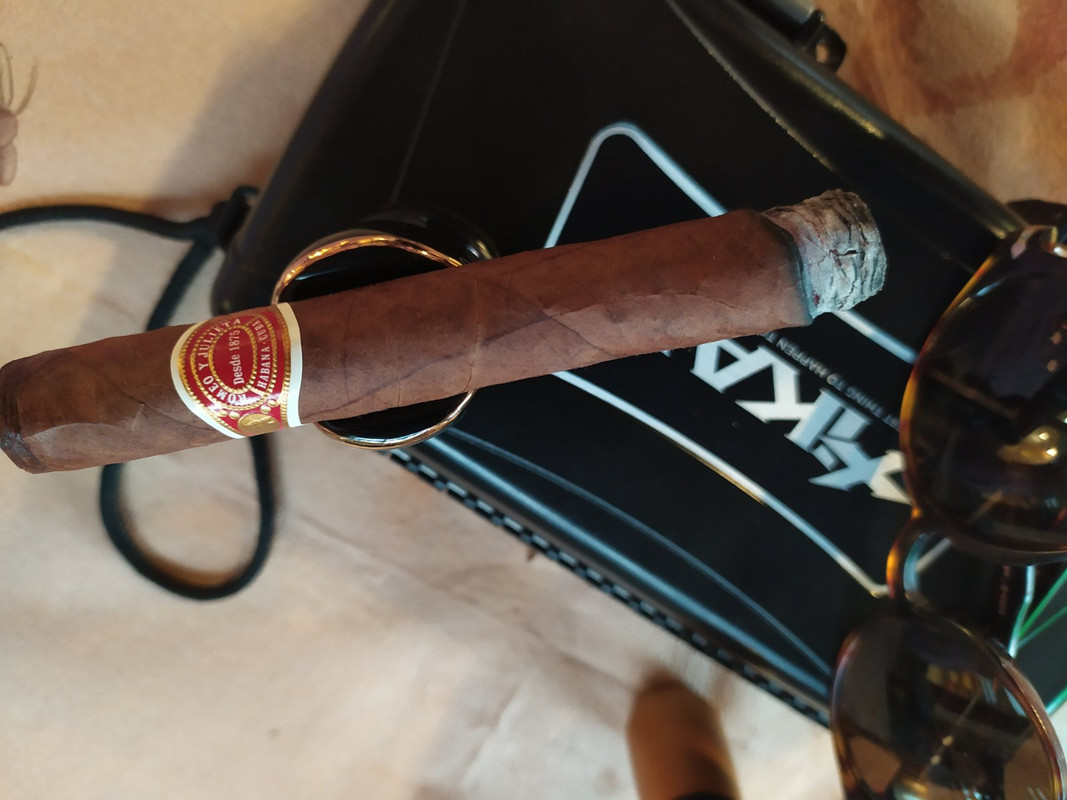 IMG-d4bef2a4a36bd8e349328c923dcb9d2c-V