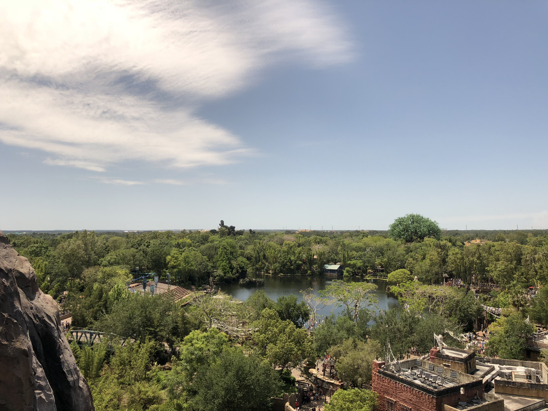 FF81D5EA-355F-421F-8154-78515459C86B