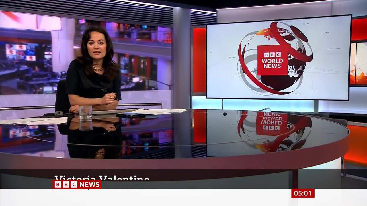BBC News Valentine_20230329_05000600.ts_snapshot_00.02.37.849