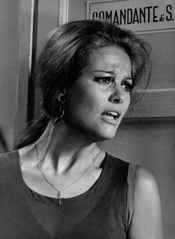 claudia_cardinale_mf07