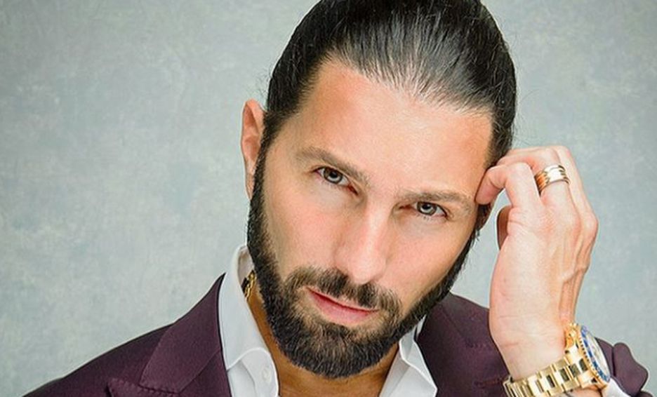 Poncho de Nigris admite que Luis Miguel es su amor platónico