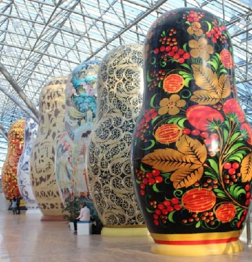multigiantmatryoshkadolls.jpg